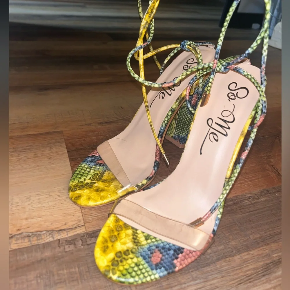 Snakeskin Heels - Picture 3 of 4